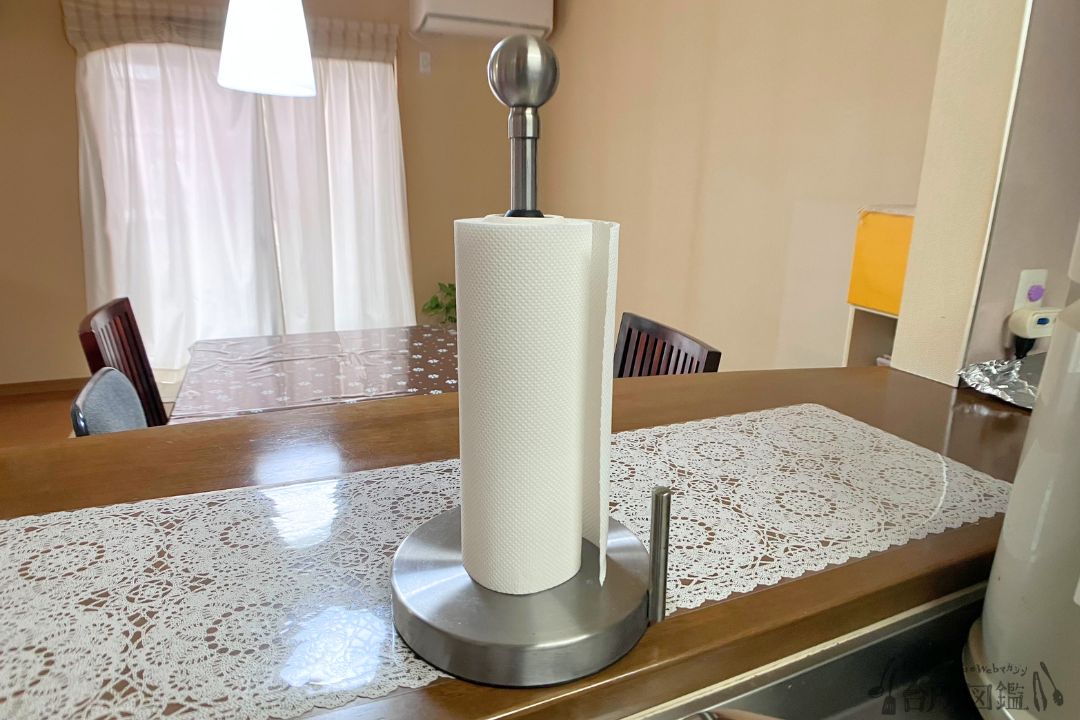 コストコで購入したカーメンスタインのペーパータオルホルダー